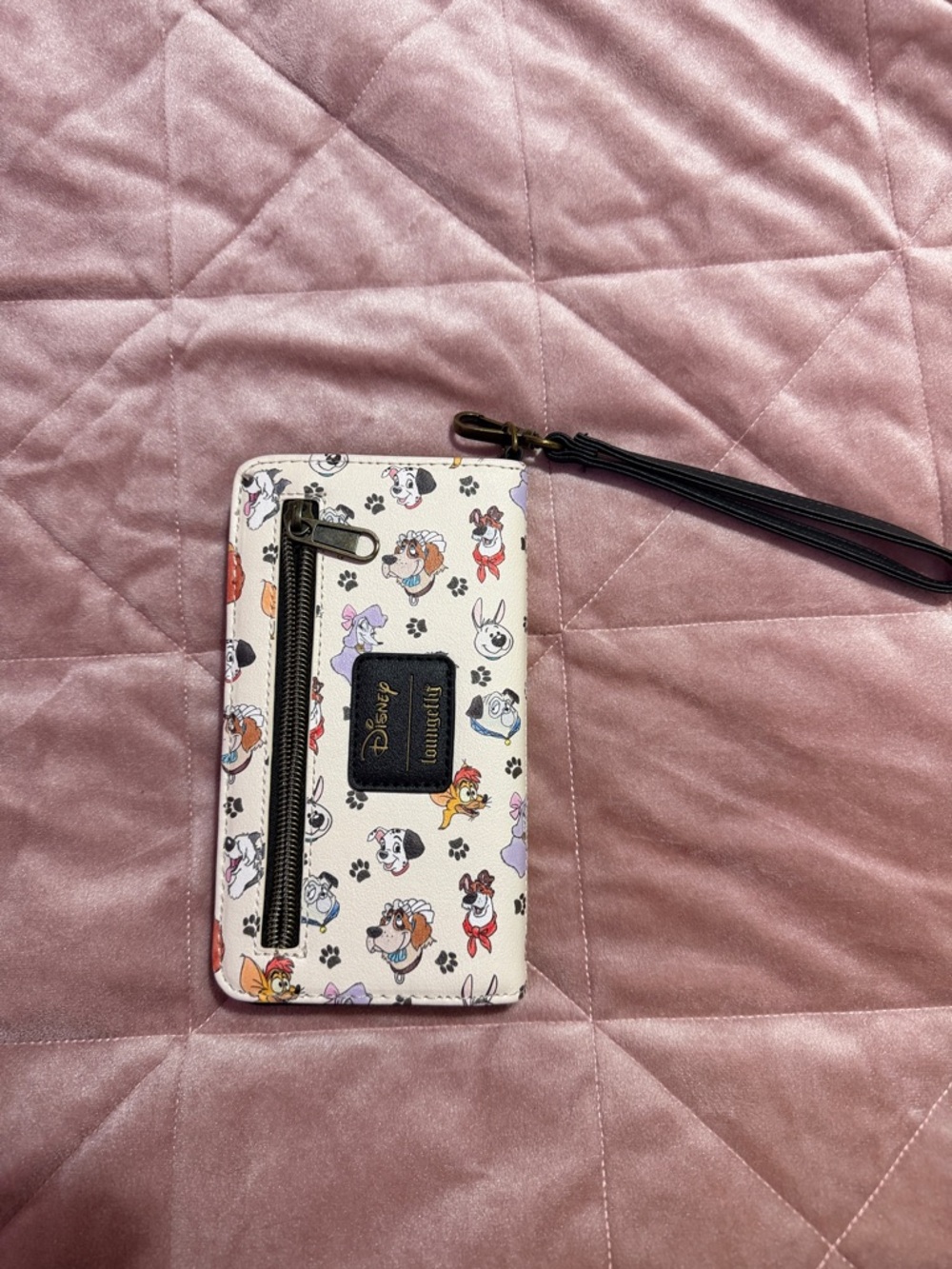 Loungefly Disney I'm A Dog Person Tech Wallet - Picture 6 of 7